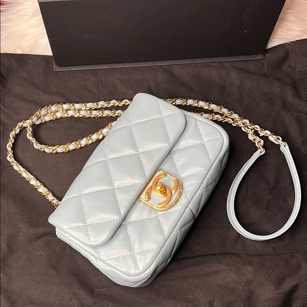 Chanel Blue Quilted Mini Flap Leather Bag Gold Box, Dust Bag NWT - Picture 4 of 17